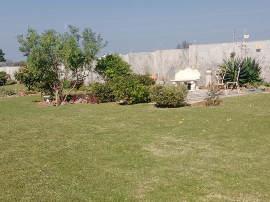 2 Bedroom Property for Sale in C Place Eastern Cape